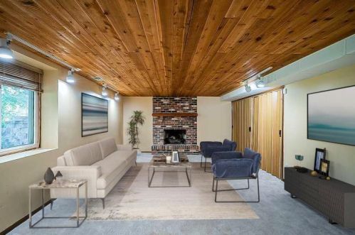 4677 142nd St, Saint Paul, MN 55124-7716