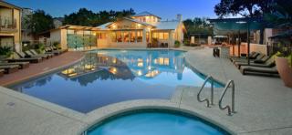 2800 Bartons Bluff Ln, Austin TX  78746-7948 exterior