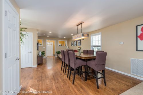 1849 Paterson St, Rahway NJ 07065-5211 exterior