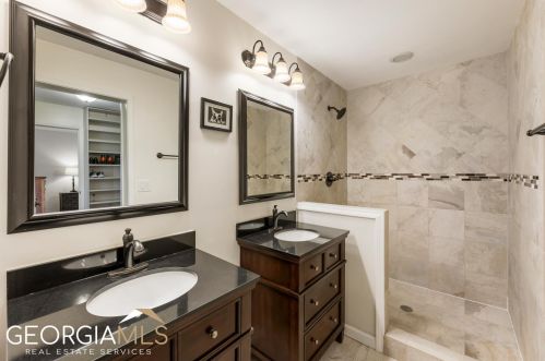 1317 Mercer Ave, Atlanta GA  30344-5010 exterior