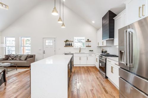 165 Mathewson Pl, Atlanta GA  30314-2631 exterior