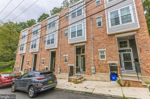 220 Fountain St, Philadelphia PA  19128-4508 exterior