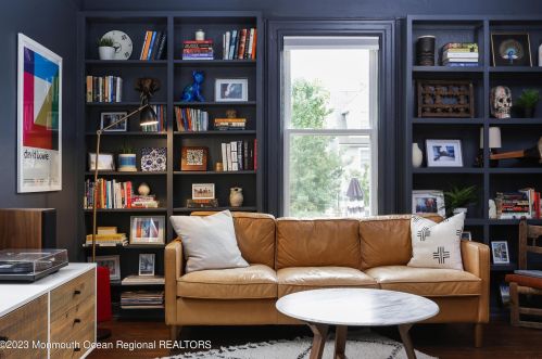 198 Monmouth Ave, Atlantic Highlands NJ  07716-2220 exterior