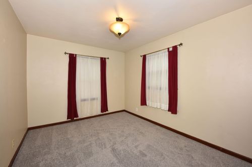 3770 73 St, Milwaukee WI 53216-1926 exterior