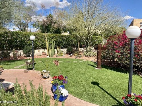 2626 Arizona Biltmore Cir, Phoenix AZ  85016-2121 exterior