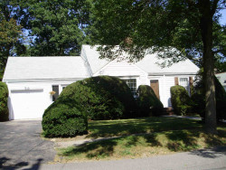 127 Fairway Dr, Newton, MA 02465-1714