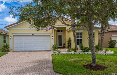 9780 Lindale Trace Blvd, Fort Pierce FL  34987-2411 exterior