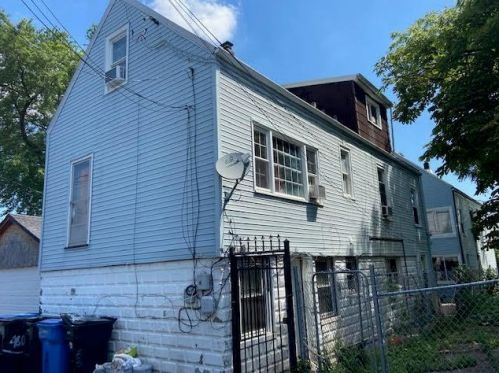 4810 May St, Chicago, IL 60609-4313