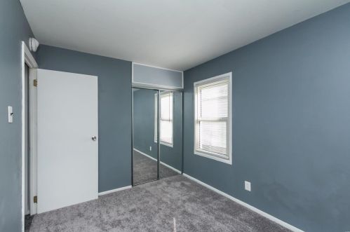 1335 Cabrillo Dr, Saint Louis MO 63138-2607 exterior