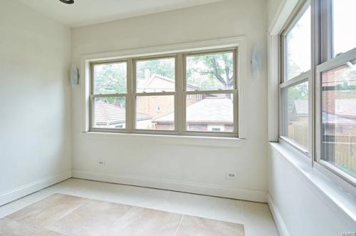 6215 Nottingham Ave, Saint Louis MO 63109-3143 exterior