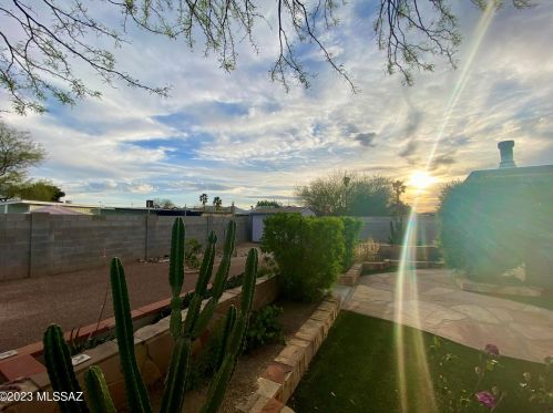 3017 Shumaker Dr, Tucson AZ  85741-3636 exterior