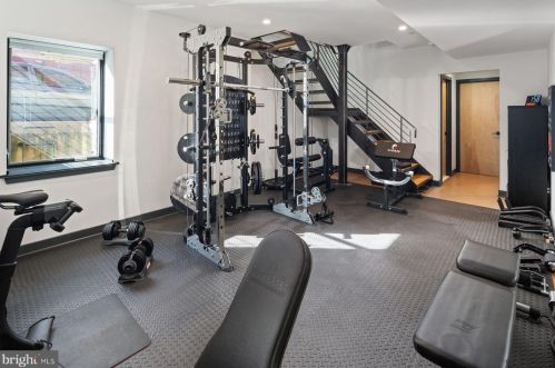 2401 Emerald St, Philadelphia PA  19125-1204 exterior