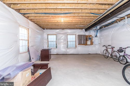 8106 Ashton St, Alexandria VA 22309-1345 exterior