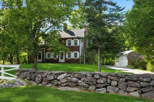 1083 Ridgefield Rd, Wilton, CT 06897-1010