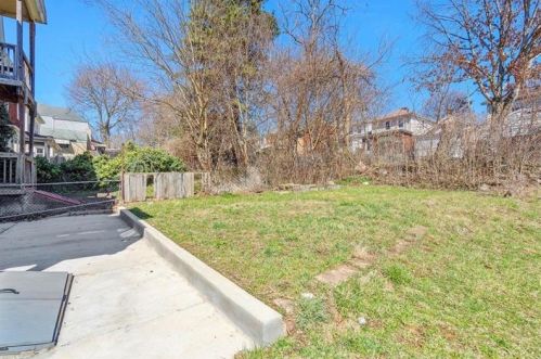 1841 Realty Ave, Pittsburgh PA  15216-3611 exterior