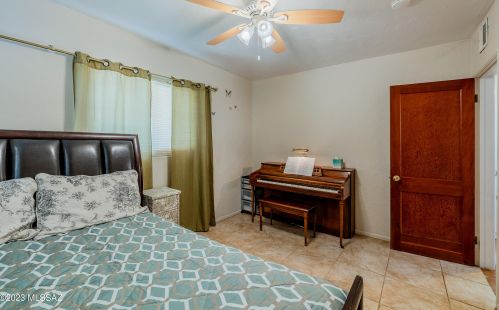 4625 13 St, Tucson AZ 85719-6109 exterior