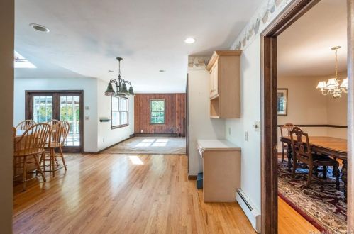 59 Sarah Bishop Rd, Ridgefield CT 06877-1215 exterior