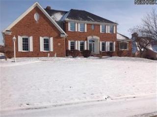 6479 Glengarry Ave, Canton, OH 44718-2292