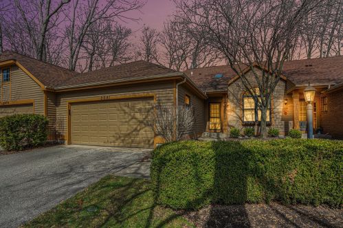 2041 Cross Creek Dr, Grand Rapids MI 49508-8775 exterior