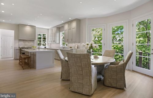 3020 Chain Brg Rd, Washington DC 20016-3410 exterior