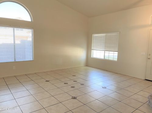 1691 Park Ave, Chandler AZ  85225-1661 exterior