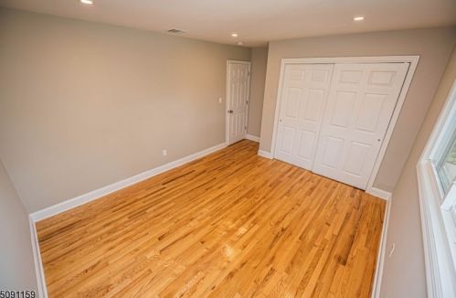 101 Pocono Trl, Hopatcong NJ  07843-1009 exterior