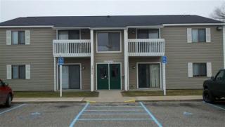 1327 Mackinaw Ave, Cheboygan MI  49721-1002 exterior