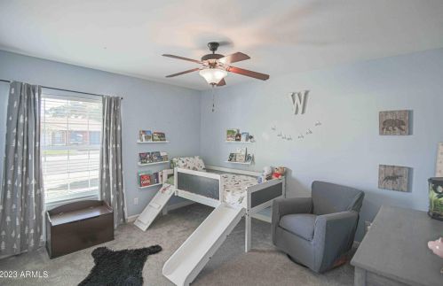 902 Claremont St, Phoenix AZ  85013-1360 exterior