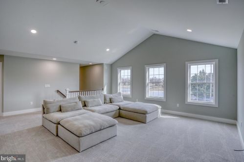 1 Ashburn Dr, Lewes DE 19958-9759 exterior