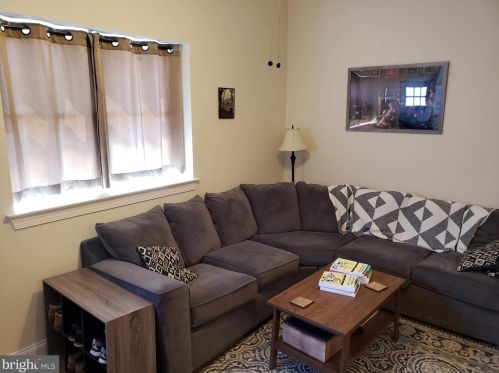 1800 18th St, Philadelphia PA  19121-3310 exterior