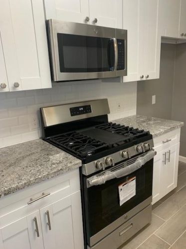 2409 Audubon Pl, Austin, TX 78741-5504