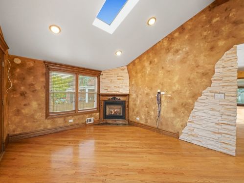 3407 Newcastle Ave, Chicago IL 60634-4832 exterior