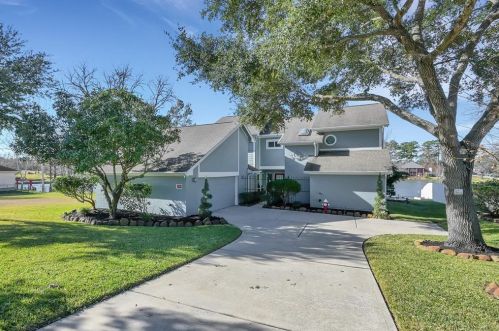 439 Cape Conroe Dr, Montgomery, TX 77356-5720