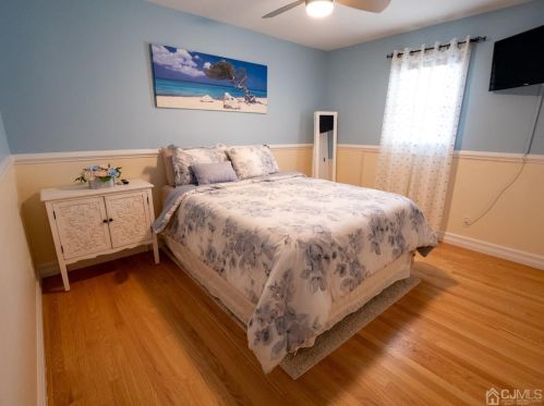 51 Brookside Ave, Old Bridge NJ 08857-3831 exterior