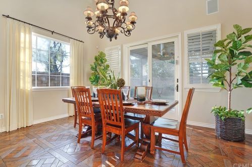 12612 Sierra Creek Dr, Riverside CA 92503-8453 exterior