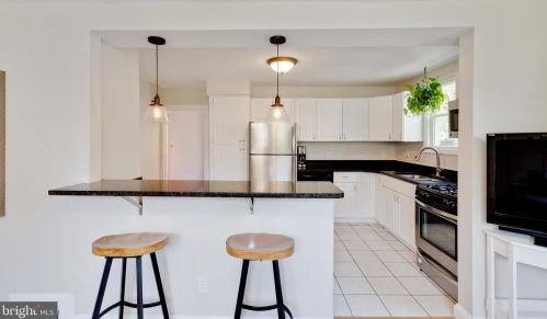 310 Croydon Ave, Rockville, MD 20850-1511