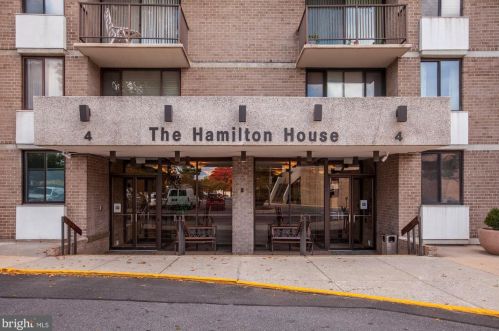 4 Monroe St, Rockville MD 20850-2519 exterior