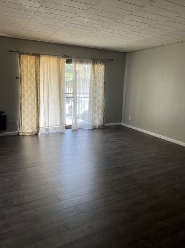 422 Forest Green Dr, Moon Twp PA  15108-2760 exterior