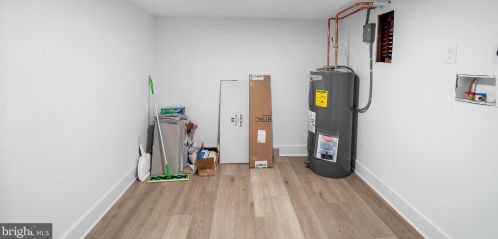 2008 16 St, Philadelphia PA 19121-2339 exterior