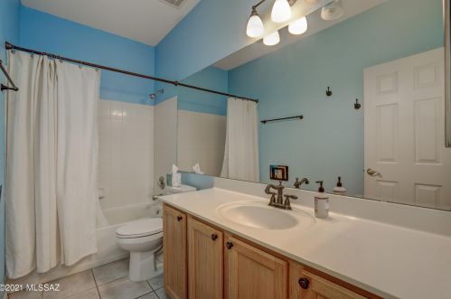 2317 Catalina View Dr, Tucson AZ  85742-4481 exterior