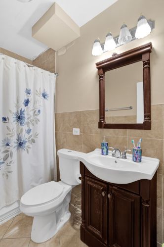 7640 Throop St, Chicago IL 60620-3754 exterior