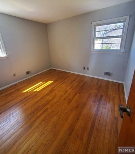 115 Cypress Rd, Dumont NJ  07628-1010 exterior