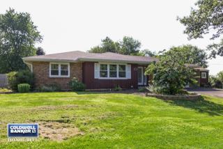 1150 Monticello Dr, Aurora, IL 60506-5767