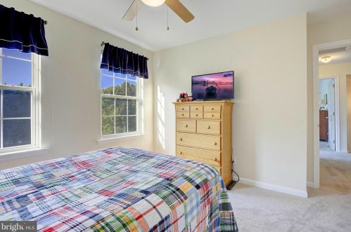 831 Alameda Dr, Huntingtown MD 20639-9510 exterior