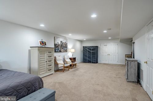 36 Linda Ln, Chester PA 19014-1870 exterior