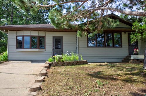 1602 Harvey St, Ely, MN 55731-1833