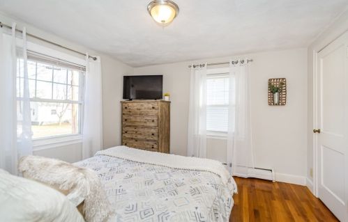 34 Columbia Blvd, Peabody MA 01960-6332 exterior