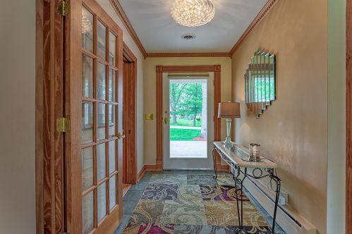 230 Catalpa St, Addison IL  60101-2916 exterior