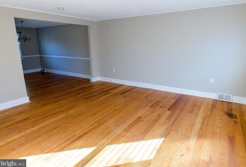 461 Conger Ave, Camden, NJ 08108-1622