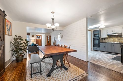 4643 Mckee Dr, Pittsburgh PA  15236-2445 exterior